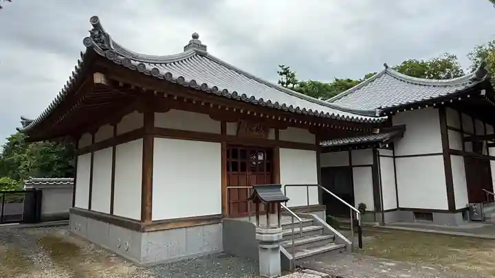 西林寺(愛媛県)