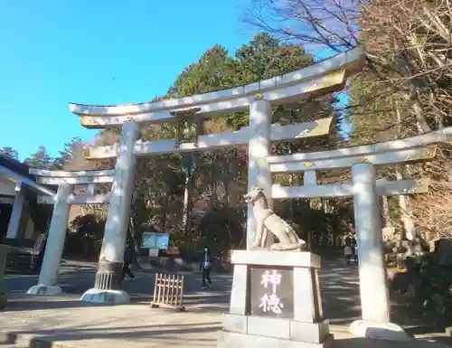 三峯神社の鳥居