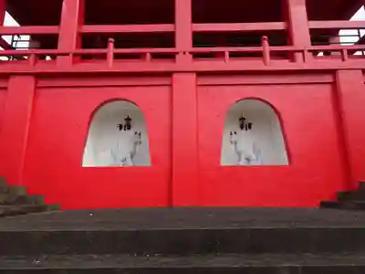 本徳稲荷神社の狛犬