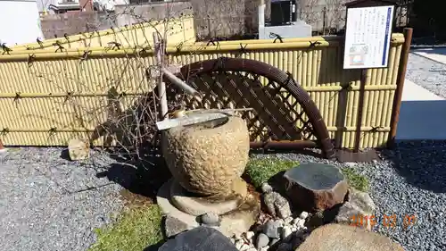 見立寺の手水舎