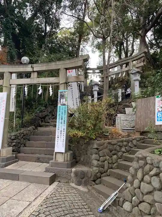 多摩川浅間神社の鳥居