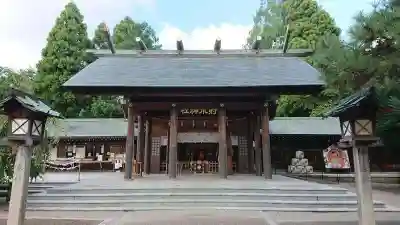 射水神社の本殿・本堂