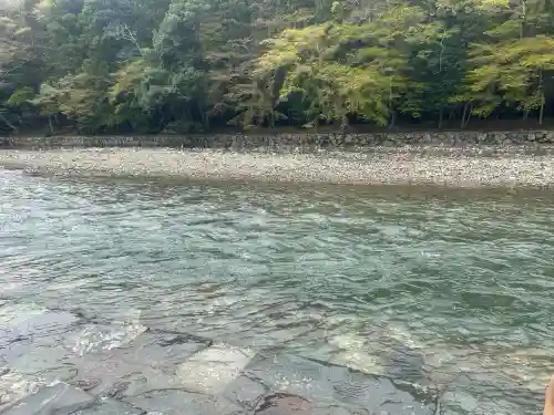 伊勢神宮内宮（皇大神宮）の{uncategorized: "未分類", other: "その他", undefined: "問題あり", building: "その他建物", grave: "お墓", sacred_gate: "鳥居", guardian: "狛犬", statue: "像", buddha: "仏像", history: "歴史", nature: "自然", garden: "庭園", animal: "動物", pagoda: "塔", temizu: "手水舎", mountain_gate: "山門・神門", sanctuary: "本殿・本堂", subordinate: "末社・摂社", art: "芸術", scenery: "景色", jizo: "地蔵", ema: "絵馬", goshuin: "御朱印", omikuji: "おみくじ", items: "授与品その他", amulet: "お守り", goshuincho: "御朱印帳", eats: "食事", festival: "お祭り", votive_dance: "神楽", shichigosan: "七五三参", wedding: "結婚式", experience: "体験その他", initially: "初詣", around: "周辺", anti_infection: "感染症対策"}