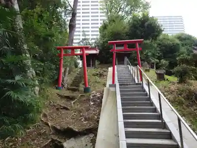 白旗神社（品濃白旗神社）の末社・摂社