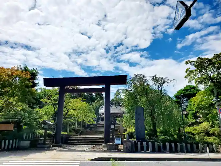 開成山大神宮の鳥居