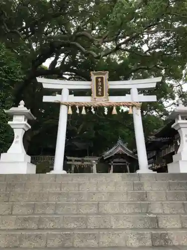 事任八幡宮の鳥居