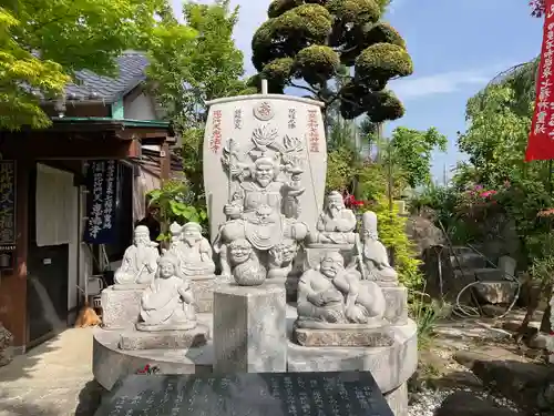 恵法寺の像