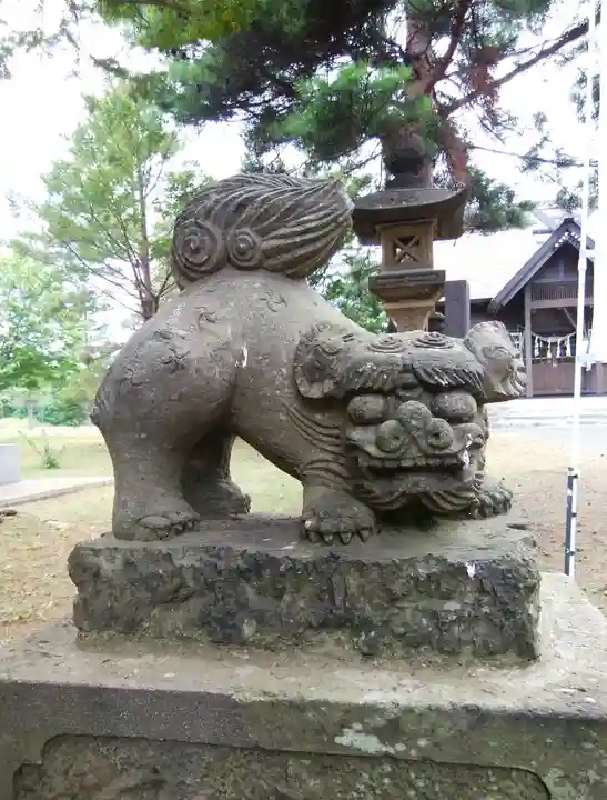 花畔神社の狛犬