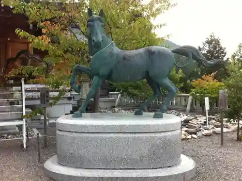 丹生川上神社（上社）の狛犬