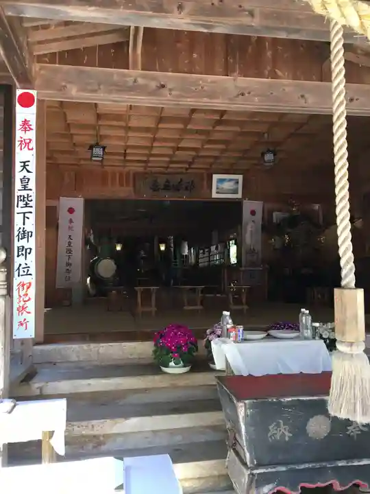 霧島岑神社の本殿・本堂