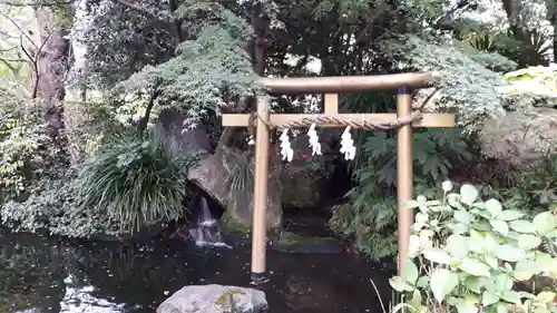 愛宕神社の庭園