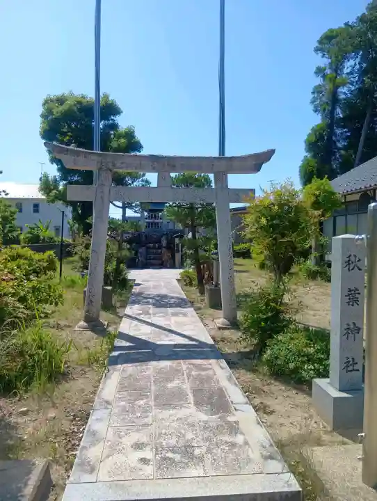 普門寺の{uncategorized: "未分類", other: "その他", undefined: "問題あり", building: "その他建物", grave: "お墓", sacred_gate: "鳥居", guardian: "狛犬", statue: "像", buddha: "仏像", history: "歴史", nature: "自然", garden: "庭園", animal: "動物", pagoda: "塔", temizu: "手水舎", mountain_gate: "山門・神門", sanctuary: "本殿・本堂", subordinate: "末社・摂社", art: "芸術", scenery: "景色", jizo: "地蔵", ema: "絵馬", goshuin: "御朱印", omikuji: "おみくじ", items: "授与品その他", amulet: "お守り", goshuincho: "御朱印帳", eats: "食事", festival: "お祭り", votive_dance: "神楽", shichigosan: "七五三参", wedding: "結婚式", experience: "体験その他", initially: "初詣", around: "周辺", anti_infection: "感染症対策"}