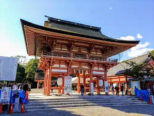 津島神社の山門・神門