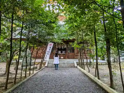 縣居神社の本殿・本堂