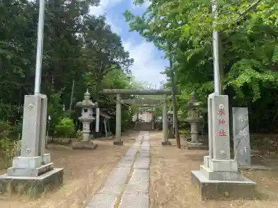 椿ノ海　水神社の{uncategorized: "未分類", other: "その他", undefined: "問題あり", building: "その他建物", grave: "お墓", sacred_gate: "鳥居", guardian: "狛犬", statue: "像", buddha: "仏像", history: "歴史", nature: "自然", garden: "庭園", animal: "動物", pagoda: "塔", temizu: "手水舎", mountain_gate: "山門・神門", sanctuary: "本殿・本堂", subordinate: "末社・摂社", art: "芸術", scenery: "景色", jizo: "地蔵", ema: "絵馬", goshuin: "御朱印", omikuji: "おみくじ", items: "授与品その他", amulet: "お守り", goshuincho: "御朱印帳", eats: "食事", festival: "お祭り", votive_dance: "神楽", shichigosan: "七五三参", wedding: "結婚式", experience: "体験その他", initially: "初詣", around: "周辺", anti_infection: "感染症対策"}