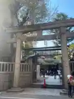 難波八阪神社の{uncategorized: "未分類", other: "その他", undefined: "問題あり", building: "その他建物", grave: "お墓", sacred_gate: "鳥居", guardian: "狛犬", statue: "像", buddha: "仏像", history: "歴史", nature: "自然", garden: "庭園", animal: "動物", pagoda: "塔", temizu: "手水舎", mountain_gate: "山門・神門", sanctuary: "本殿・本堂", subordinate: "末社・摂社", art: "芸術", scenery: "景色", jizo: "地蔵", ema: "絵馬", goshuin: "御朱印", omikuji: "おみくじ", items: "授与品その他", amulet: "お守り", goshuincho: "御朱印帳", eats: "食事", festival: "お祭り", votive_dance: "神楽", shichigosan: "七五三参", wedding: "結婚式", experience: "体験その他", initially: "初詣", around: "周辺", anti_infection: "感染症対策"}