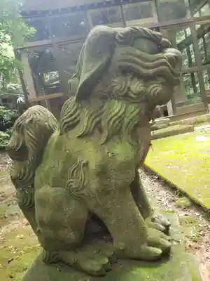 上堂神社の狛犬