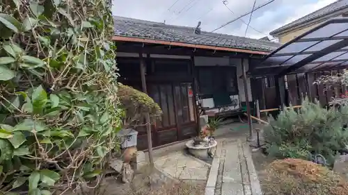 持明寺(滋賀県)