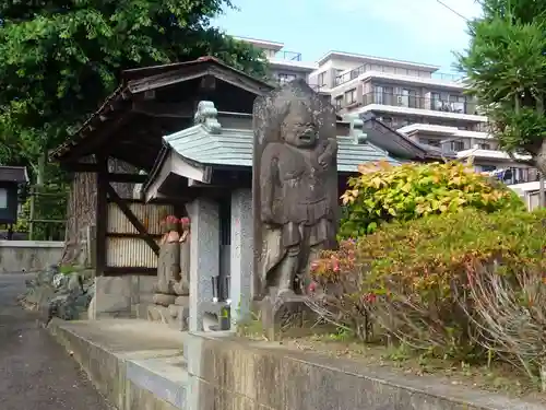 長泉寺の像