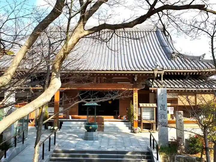 蓮生院の本殿・本堂