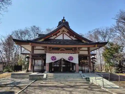 鷹栖神社の本殿・本堂