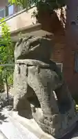 穏田神社の狛犬