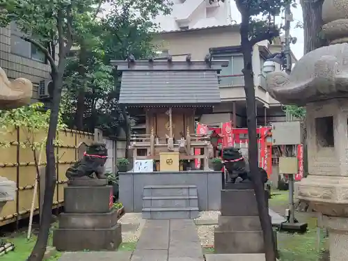 高円寺氷川神社の末社