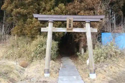 石上神社の鳥居