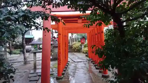 三輪神社の鳥居