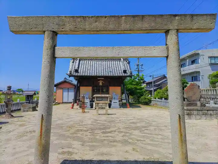 神明社(四郎兵衛)の鳥居