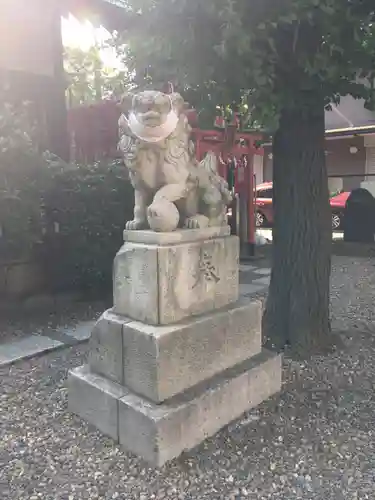 諏訪神社の狛犬