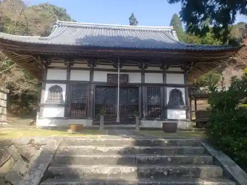 高成寺の本殿・本堂