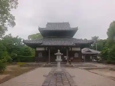 戒壇院の本殿・本堂