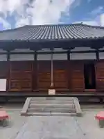 額安寺の本殿・本堂