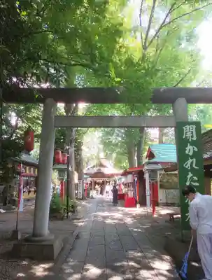 田無神社の鳥居