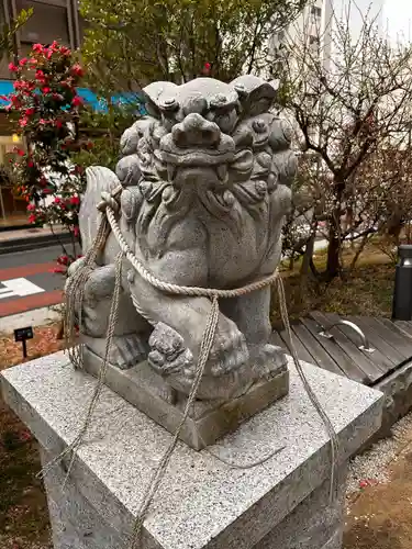 水神社の狛犬