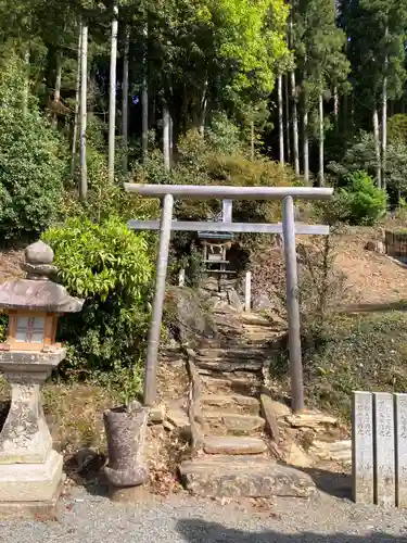 八幡神社の末社