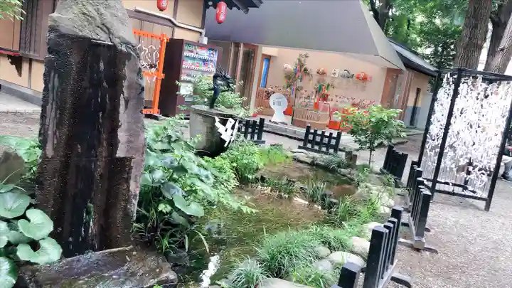 田無神社の庭園