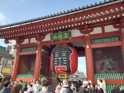 浅草寺の山門・神門
