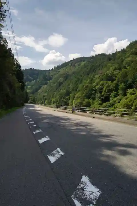 つちのこ神社(親田槌の子神社)の周辺