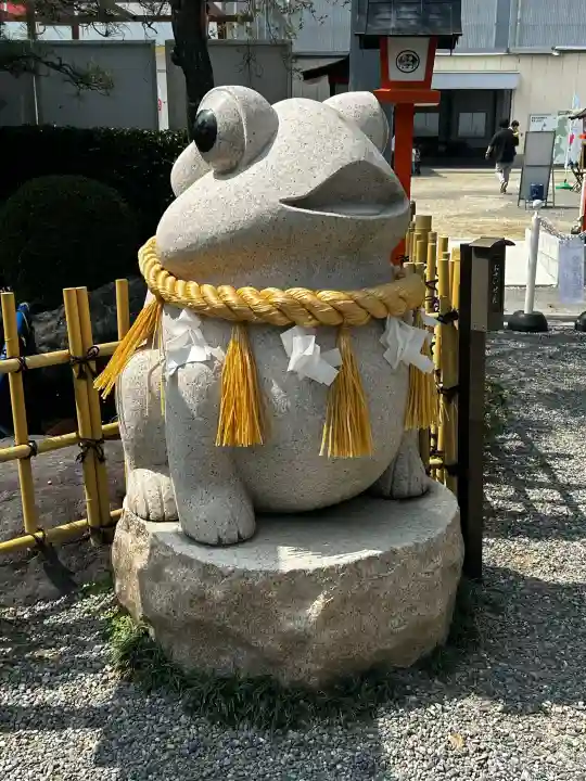 尾張猿田彦神社の{uncategorized: "未分類", other: "その他", undefined: "問題あり", building: "その他建物", grave: "お墓", sacred_gate: "鳥居", guardian: "狛犬", statue: "像", buddha: "仏像", history: "歴史", nature: "自然", garden: "庭園", animal: "動物", pagoda: "塔", temizu: "手水舎", mountain_gate: "山門・神門", sanctuary: "本殿・本堂", subordinate: "末社・摂社", art: "芸術", scenery: "景色", jizo: "地蔵", ema: "絵馬", goshuin: "御朱印", omikuji: "おみくじ", items: "授与品その他", amulet: "お守り", goshuincho: "御朱印帳", eats: "食事", festival: "お祭り", votive_dance: "神楽", shichigosan: "七五三参", wedding: "結婚式", experience: "体験その他", initially: "初詣", around: "周辺", anti_infection: "感染症対策"}