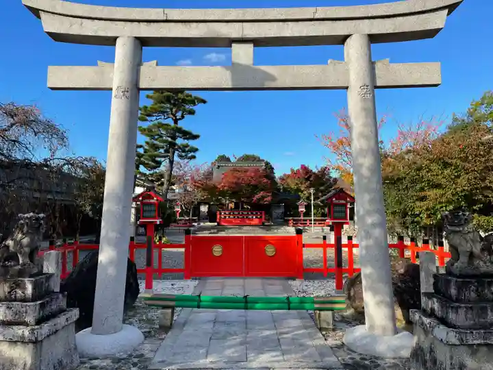 車折神社の鳥居