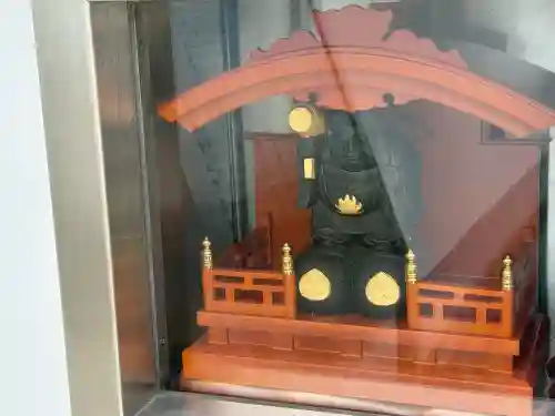 たつの市　常照寺の{uncategorized: "未分類", other: "その他", undefined: "問題あり", building: "その他建物", grave: "お墓", sacred_gate: "鳥居", guardian: "狛犬", statue: "像", buddha: "仏像", history: "歴史", nature: "自然", garden: "庭園", animal: "動物", pagoda: "塔", temizu: "手水舎", mountain_gate: "山門・神門", sanctuary: "本殿・本堂", subordinate: "末社・摂社", art: "芸術", scenery: "景色", jizo: "地蔵", ema: "絵馬", goshuin: "御朱印", omikuji: "おみくじ", items: "授与品その他", amulet: "お守り", goshuincho: "御朱印帳", eats: "食事", festival: "お祭り", votive_dance: "神楽", shichigosan: "七五三参", wedding: "結婚式", experience: "体験その他", initially: "初詣", around: "周辺", anti_infection: "感染症対策"}