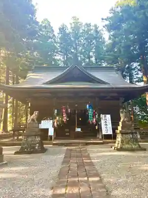 吾妻神社の本殿・本堂