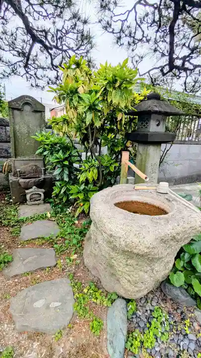 大蓮寺の手水舎