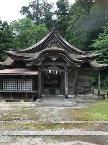 下山神社の本殿・本堂