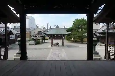 継松寺の山門・神門