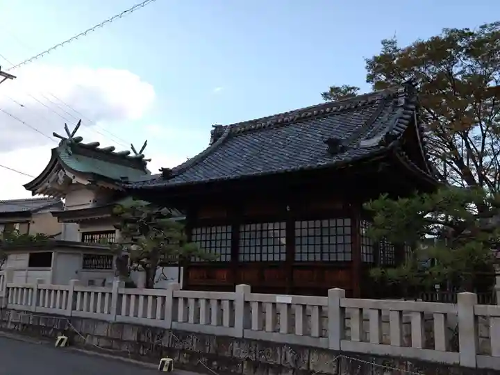 六所社・神明社の本殿・本堂