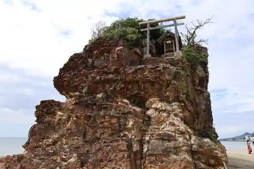 稲佐の浜　弁天島(島根県)