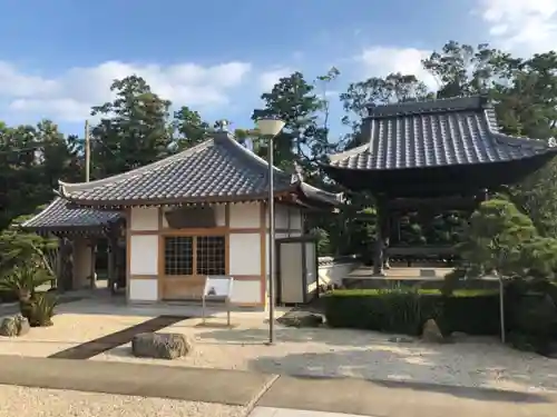 連福寺の本殿